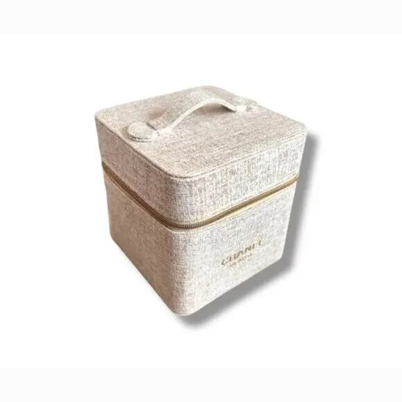 CHANEL BEAUTE COSMETIC CASE - Picture 3 of 7